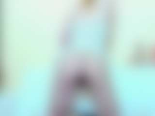 Live cam show with Sky - Grey Eyes on Camsoda