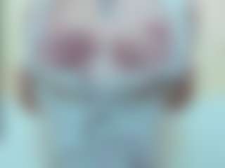Live cam show with Sky - Gray Eyes on livesuperchat.net