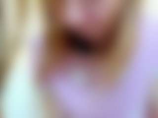 Live cam show with Sky - Grey Eyes on xDating