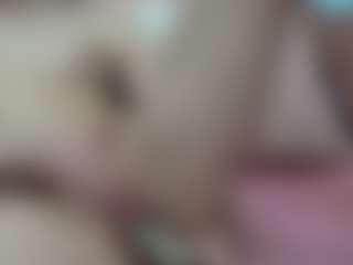 Luxskye's Live Sex Cam Show