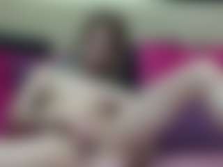 Live cam show with Luxskye - Sexcam on sexytreat.net