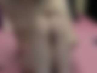 Live cam show with Luxskye - Glasses on TeamSkeetLive