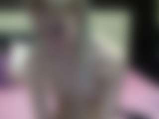 Luxskye's Live Sex Cam Show