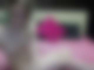 Luxskye's Live Sex Cam Show