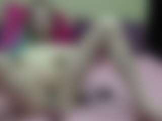 Luxskye's Live Sex Cam Show