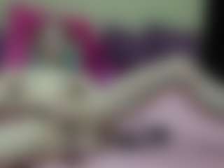 Luxskye's Live Sex Cam Show