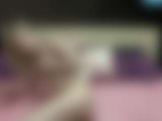Luxskye's Live Sex Cam Show