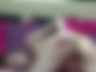 Luxskye's Live Sex Cam Show