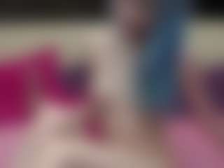 Luxskye's Live Sex Cam Show