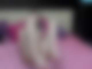 Luxskye's Live Sex Cam Show