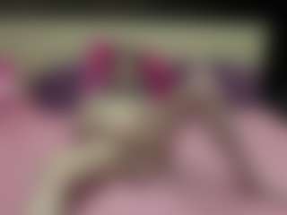 Luxskye's Live Sex Cam Show