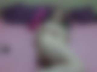 Luxskye's Live Sex Cam Show