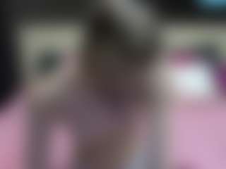 Luxskye's Live Sex Cam Show
