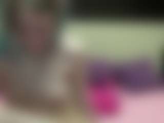 Luxskye's Live Sex Cam Show
