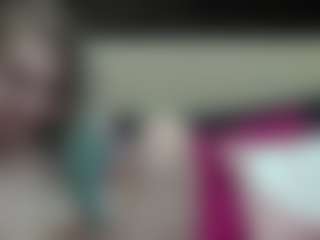 Luxskye's Live Sex Cam Show