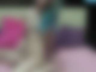 Luxskye's Live Sex Cam Show