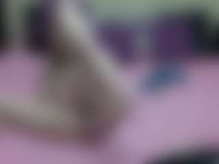 Luxskye's Live Sex Cam Show