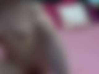 Luxskye's Live Sex Cam Show