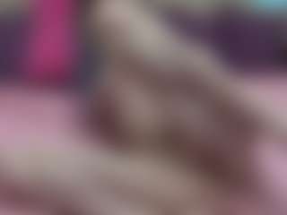 Live cam show with Luxskye - Blonde Hair on fapnchat