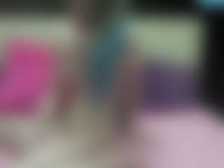 Luxskye's Live Sex Cam Show