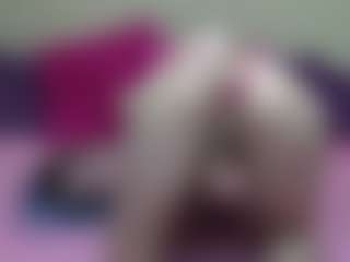 Live cam show with Luxskye - Blonde Hair College on slutload