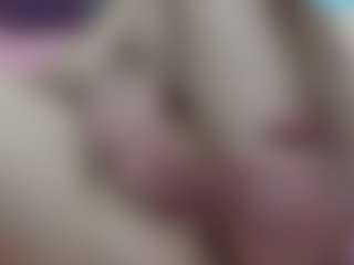 Live cam show with Luxskye - Blonde Hair Dildo on StripNow
