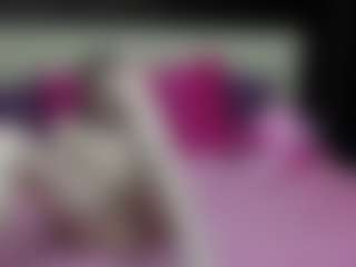 Luxskye's Live Sex Cam Show