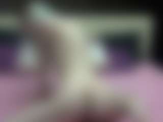 Live cam show with Luxskye - Lingerie on livesuperchat.net