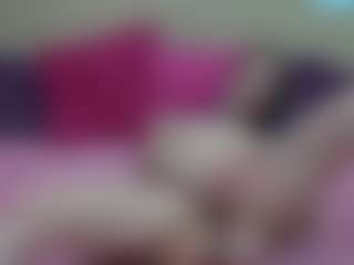 Luxskye's Live Sex Cam Show