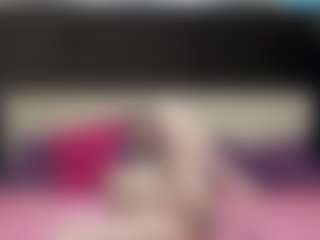 Luxskye's Live Sex Cam Show