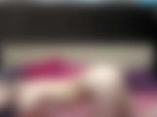 Luxskye's Live Sex Cam Show