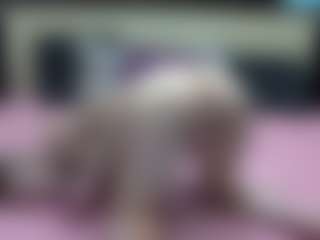 Luxskye's Live Sex Cam Show