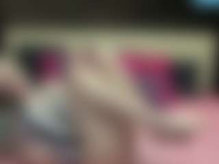 Luxskye's Live Sex Cam Show