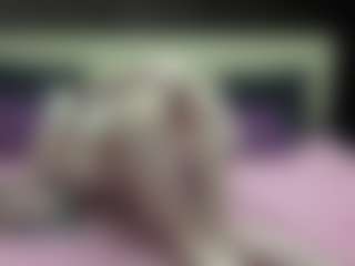 Luxskye's Live Sex Cam Show