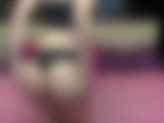 Luxskye's Live Sex Cam Show