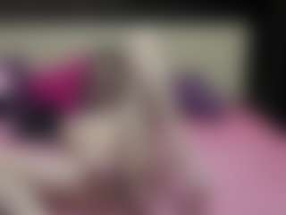 Luxskye's Live Sex Cam Show