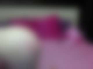 Luxskye's Live Sex Cam Show
