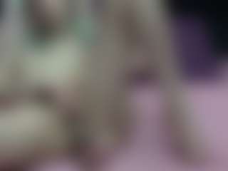 Luxskye's Live Sex Cam Show