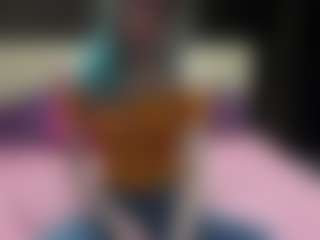 Live cam show with Luxskye - Blonde Hair on justonemore.cc