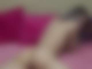 Luxskye's Live Sex Cam Show