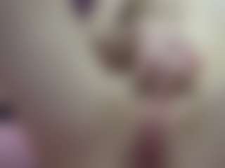 Luxskye's Live Sex Cam Show
