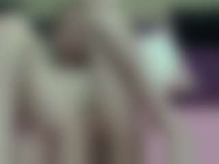 Luxskye's Live Sex Cam Show