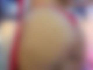Live cam show with violetasimonz - Bedroom on SquirtSoMuch