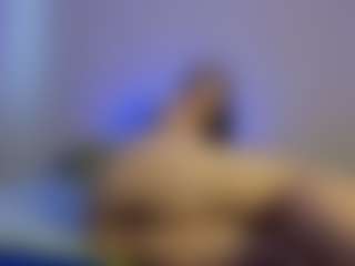violetasimonz's Live Sex Cam Show