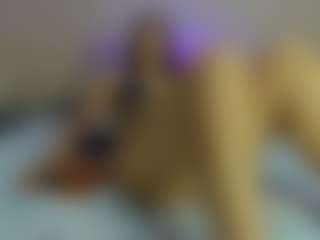 violetasimonz's Live Sex Cam Show
