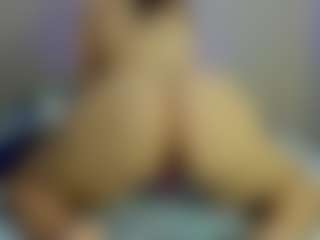 violetasimonz's Live Sex Cam Show