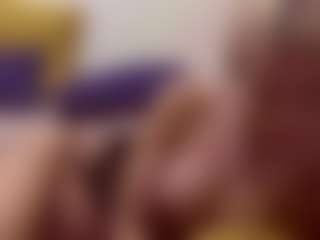 Live cam show with BlondeRyder - Small Ass on Camversity