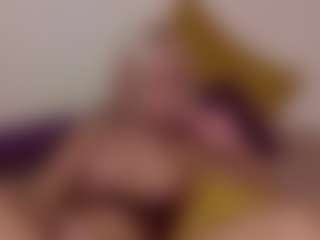Live cam show with BlondeRyder - Thong on thefappeningchat.com