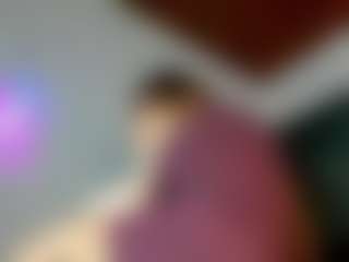 im-criiistal MILF webcam performer live streaming