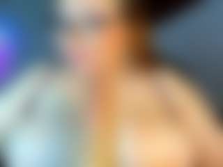 Live cam show with im-criiistal - Bedroom Latina on Camsoda | colombia